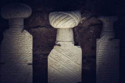 Ottoman tombstones close-up - My Blog