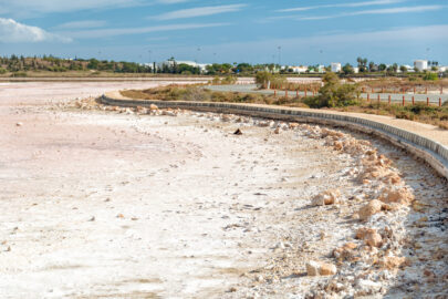 Dried salt lake in Larnaca - 9251.pics