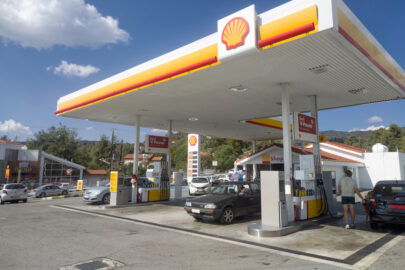 Shell petrol station - 9251.pics